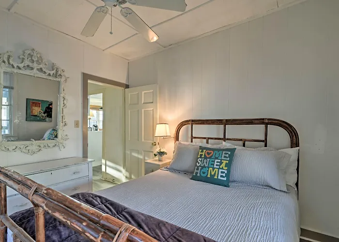 Pawleys Island House, - Steps To Beach & Creek!