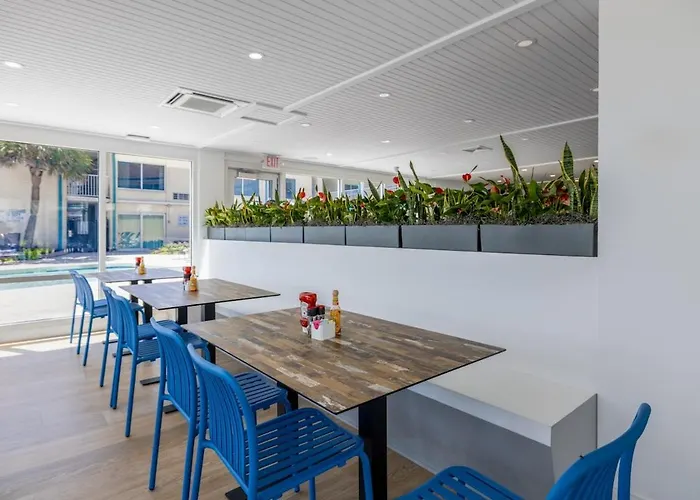 Beach Vibes With Great Amenities On The 2Nd Floor